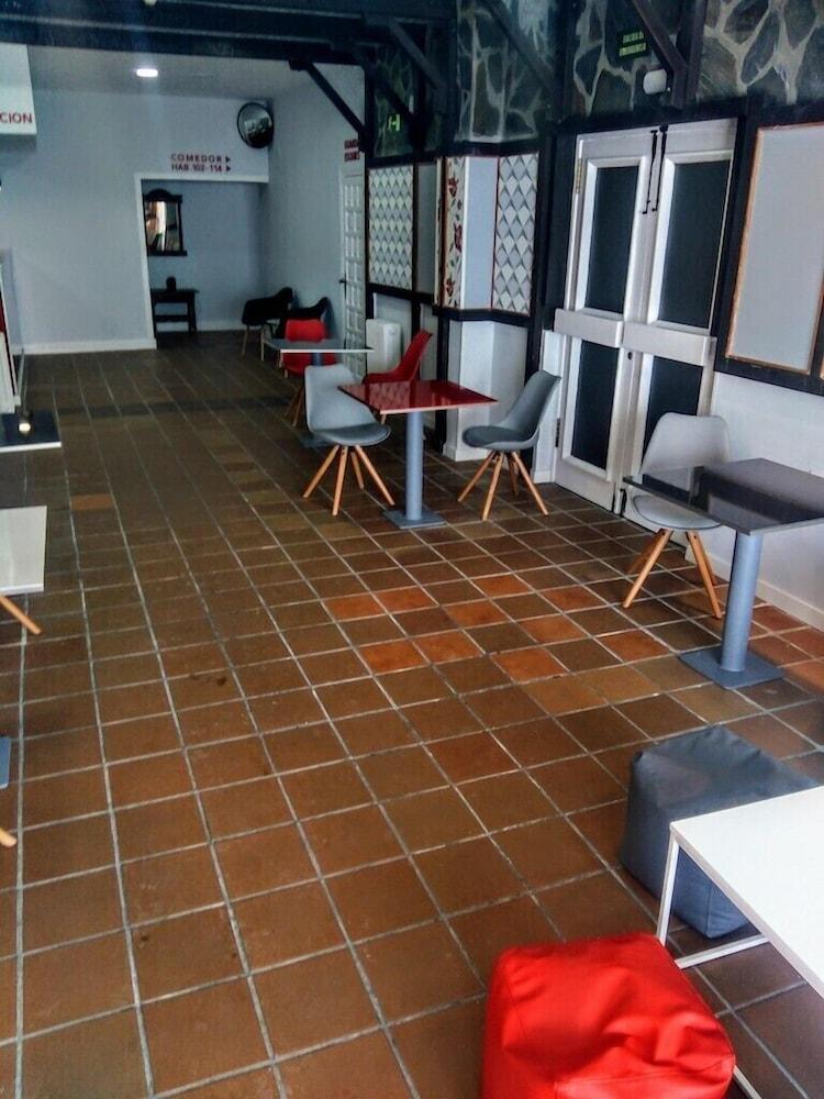 Hotel Montesol Arttyco Сьєрра-Невада Екстер'єр фото